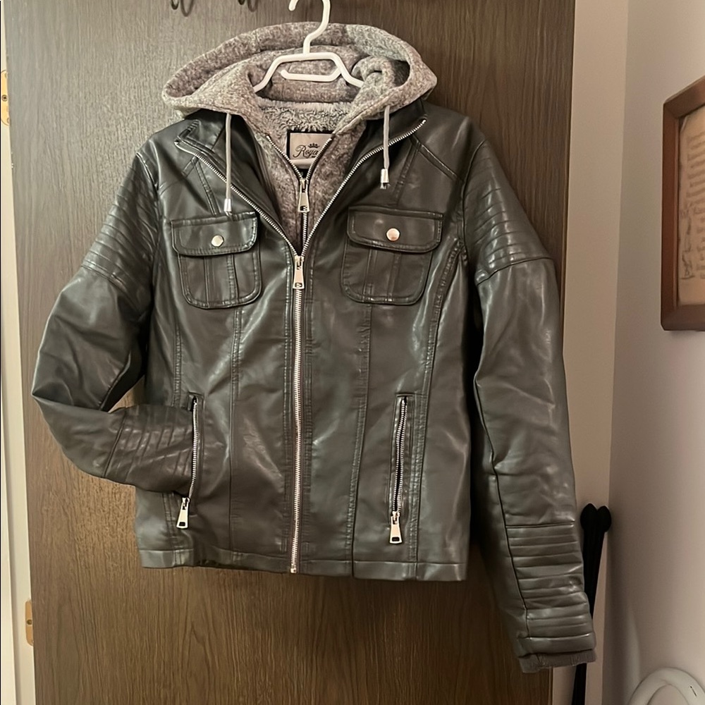🐴Royalty For Me Gray faux Leather Jacket